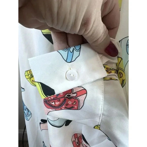 Blue B Collection Cowboy Boot Print Button Down Shirt Size Medium - Picture 8 of 12